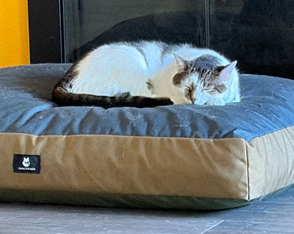 Coolorado Overstuffed Dog Bed