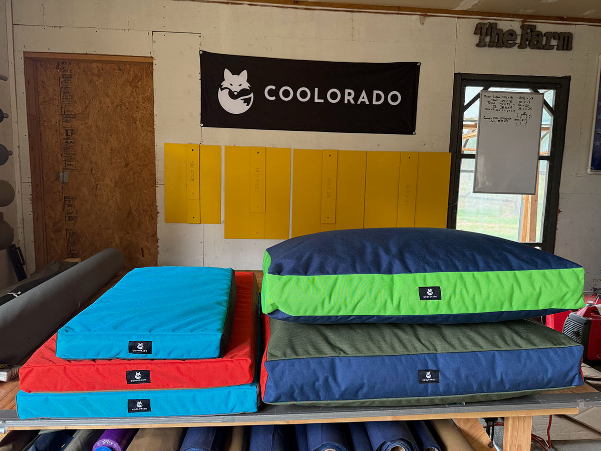Coolorado Overstuffed Dog Bed
